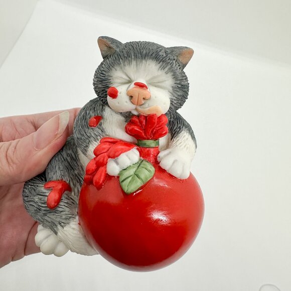 NWT Comic Curious Cats Grey Gray Cat Sauced Tomato Pizza Sauce Chubby